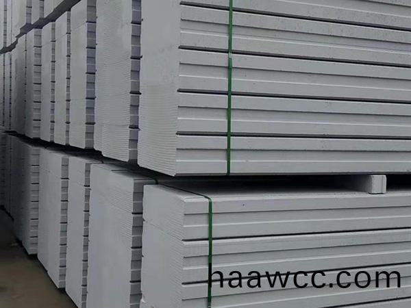 ALC石(shi)英砂自保溫(wen)闆材